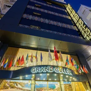 Grand Gulluk Center *** Antália